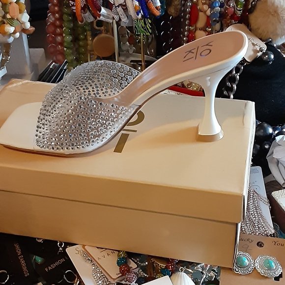 YOKI RENE GLITZ MULES SLIDES HEELS LUCITE BLING - Picture 5 of 6